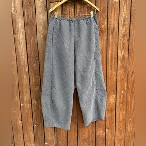 Lisa Bayne Black and Gray Striped Pull On Barrel Trousers